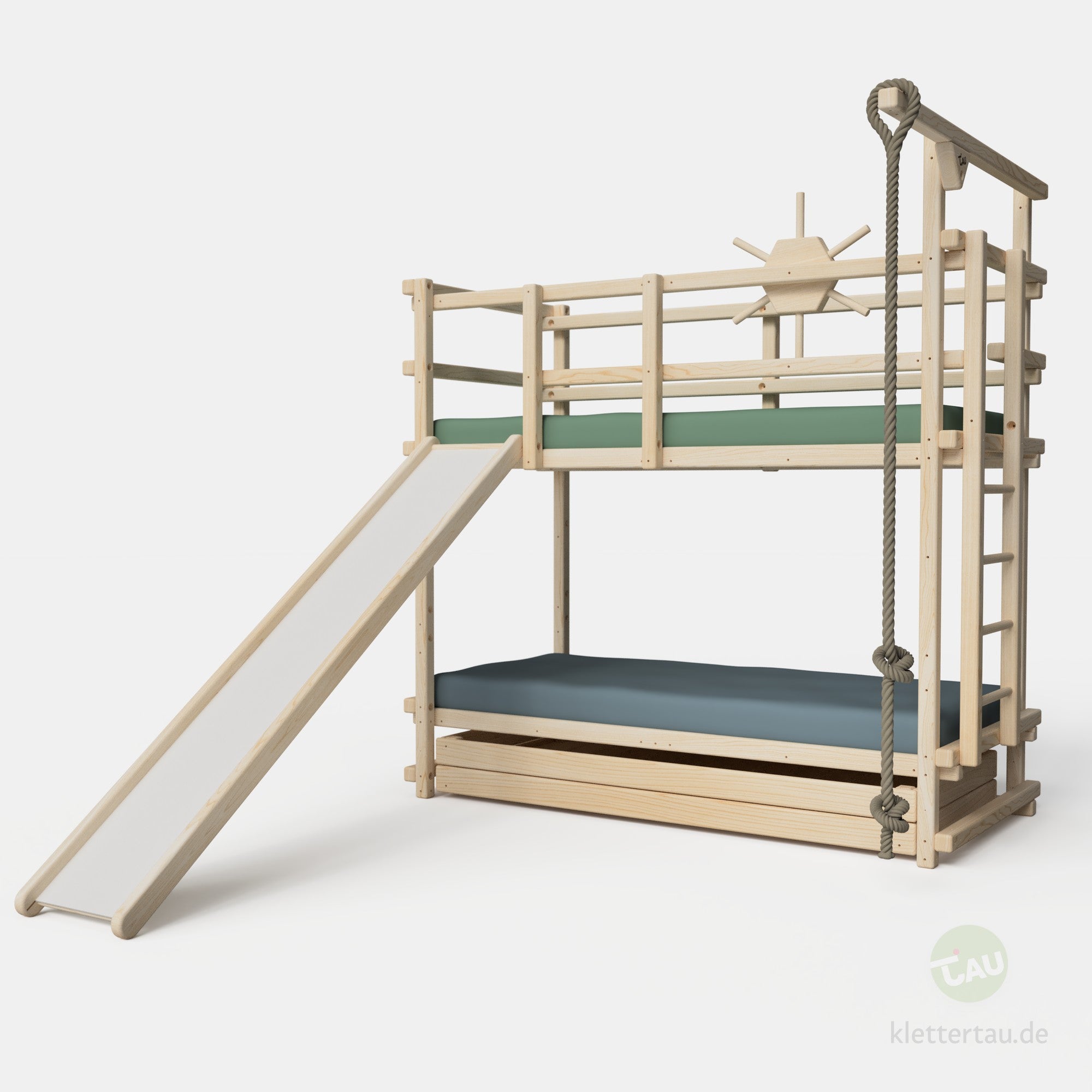 Abenteuer-Etagenbett mit Rutsche und Leiter an der Schmalseite von TAU Abenteuerbetten #Schubladen_Riesenschublade