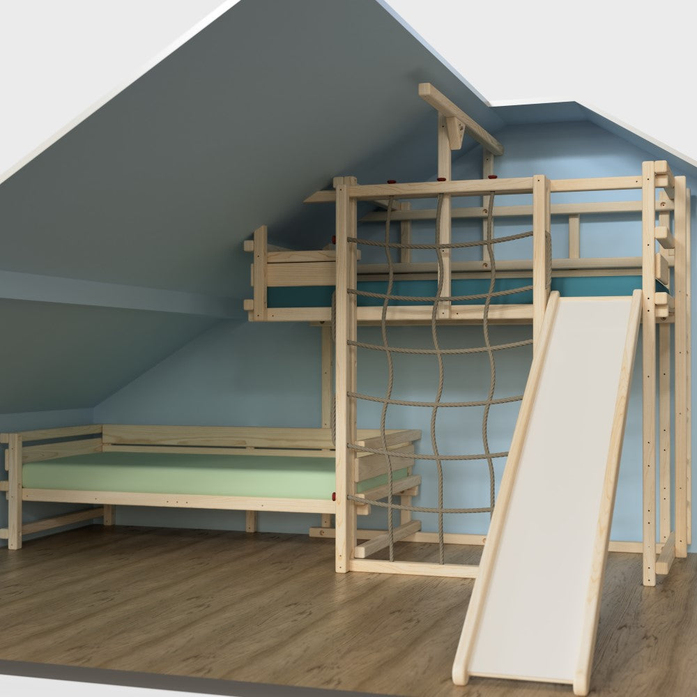 Modulares Hochbett für eine Dachschräge angepasst